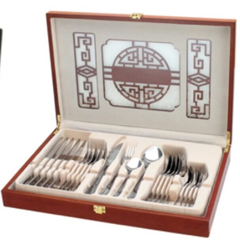cutlery with gift box